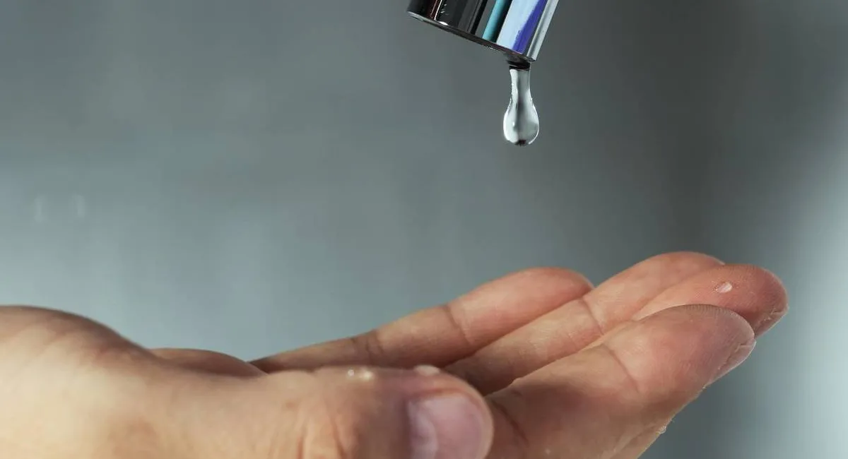 Українцям подаватимуть холодну воду по годинах - today.ua