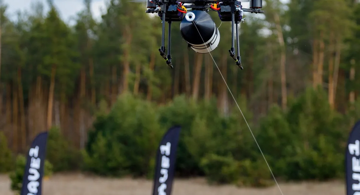 В Україні розробили FPV-дрони на оптоволокні з дальністю понад 20 км - today.ua