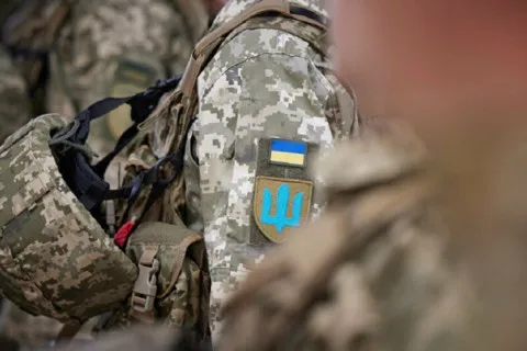 Ряды ВСУ пополнили более 8 тысяч бывших заключенных, среди которых и женщины, - Минюст