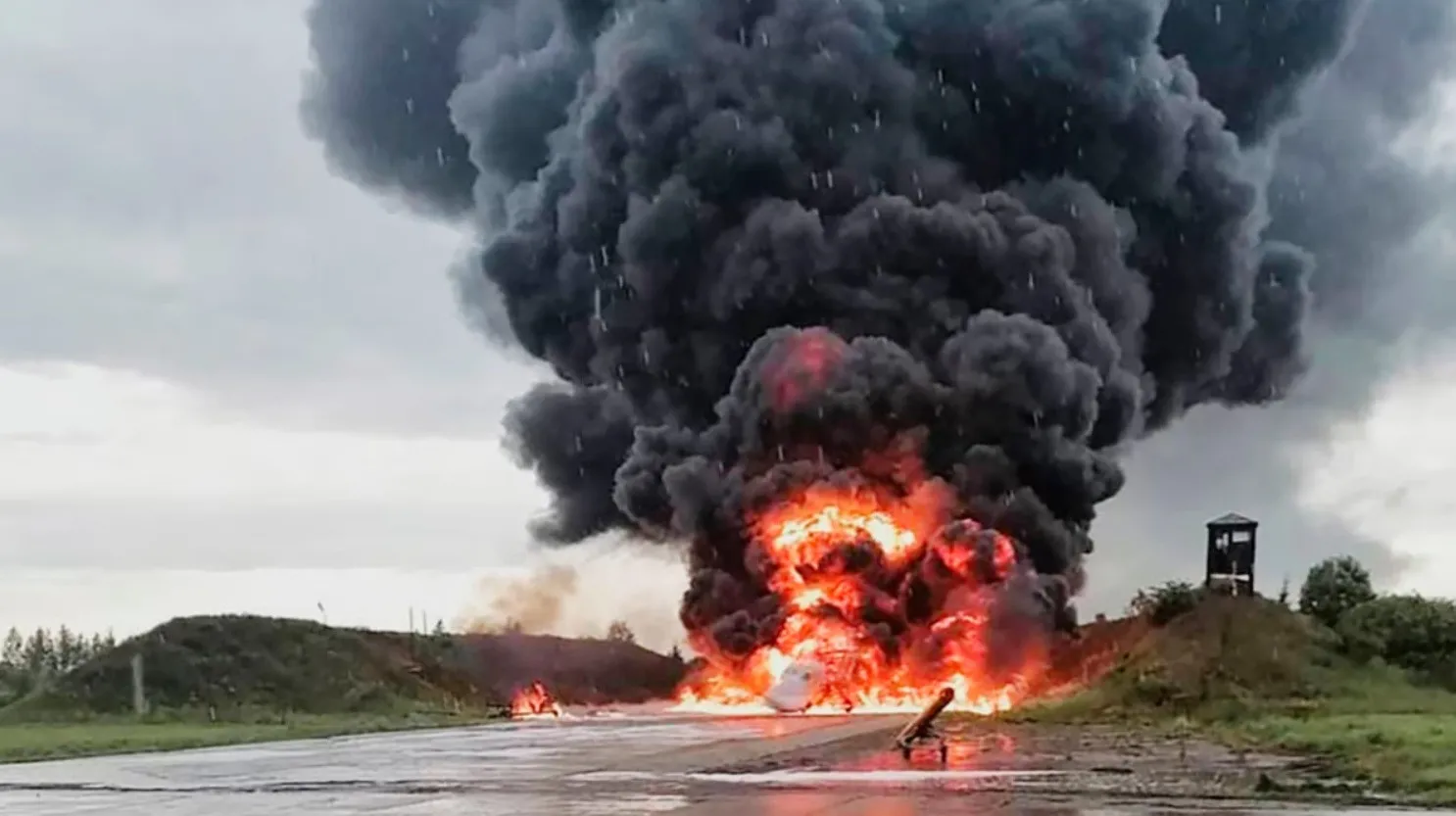 В Forbes подсчитали, какое количество бомбардировщиков Ту-22М осталось у ВВС РФ В Forbes подсчитали, какое количество бомбардировщиков Ту-22М осталось у ВВС РФ - today.ua