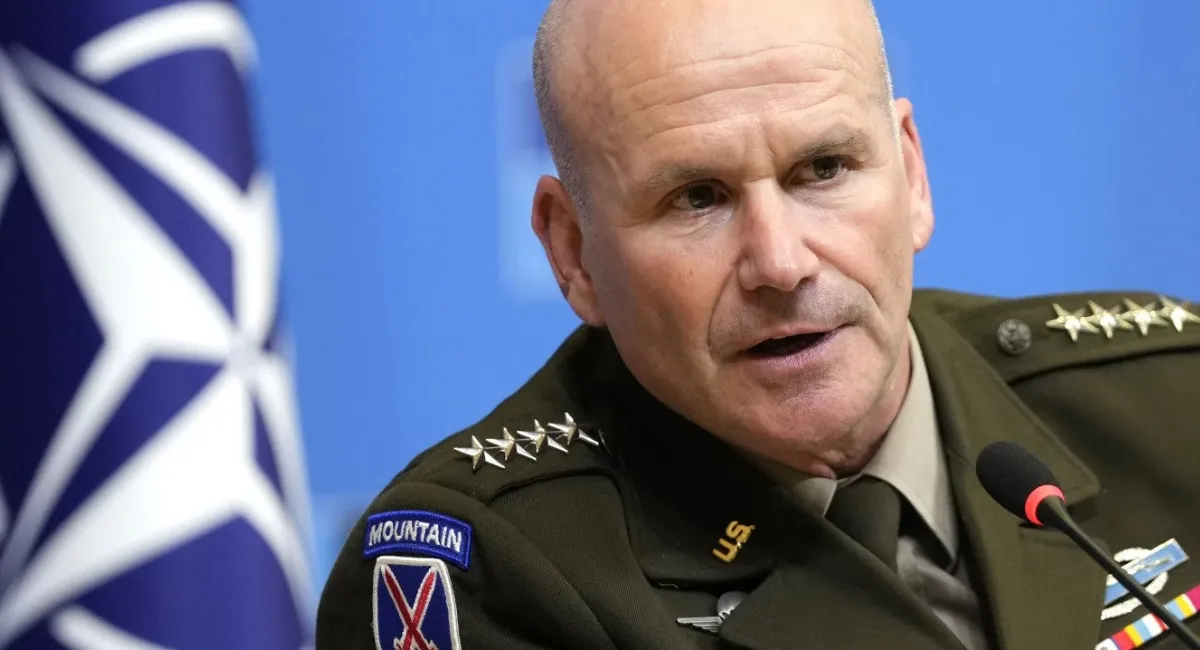 Топ-генерал НАТО отверг возможность поражения Украины в войне: Трудно представить - today.ua