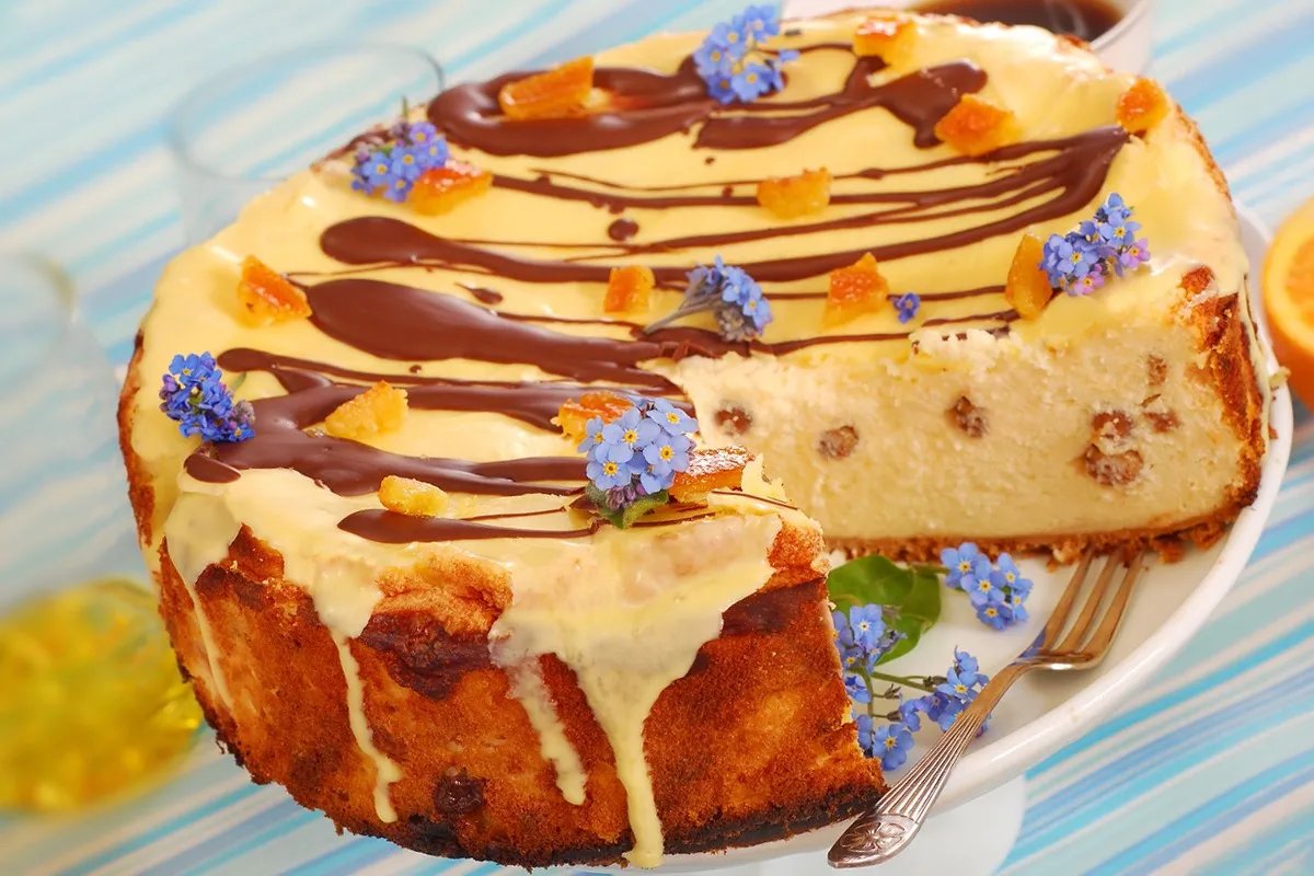 Творожная паска в духовке: рецепт праздничной выпечки с нежной кремовой текстурой - today.ua