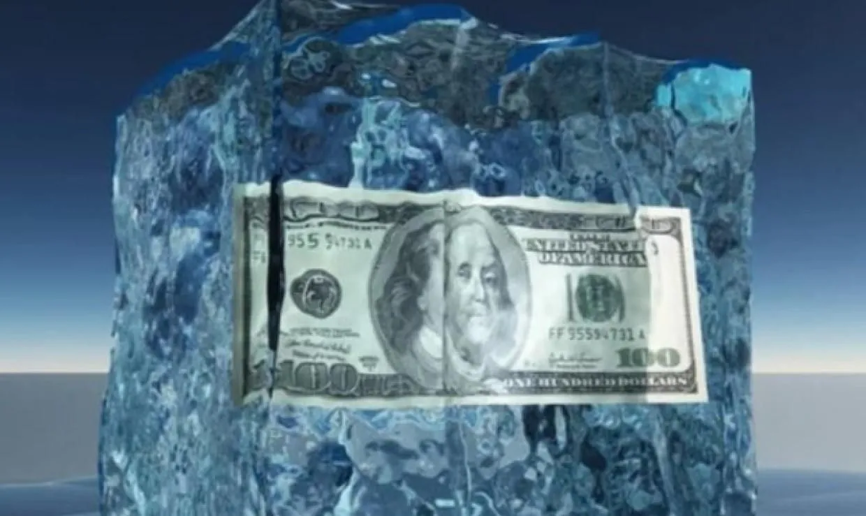 Росія може отримати назад сотні мільярдів євро, які заморожені в європейських банках: в ЄС не знають, що з цим робити - today.ua