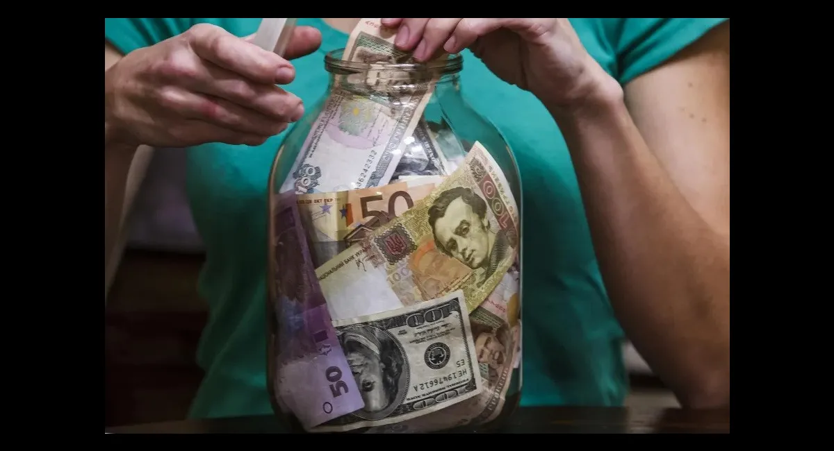 Как сохранить и приумножить сбережения во время войны: эксперты назвали надежные инструменты - today.ua