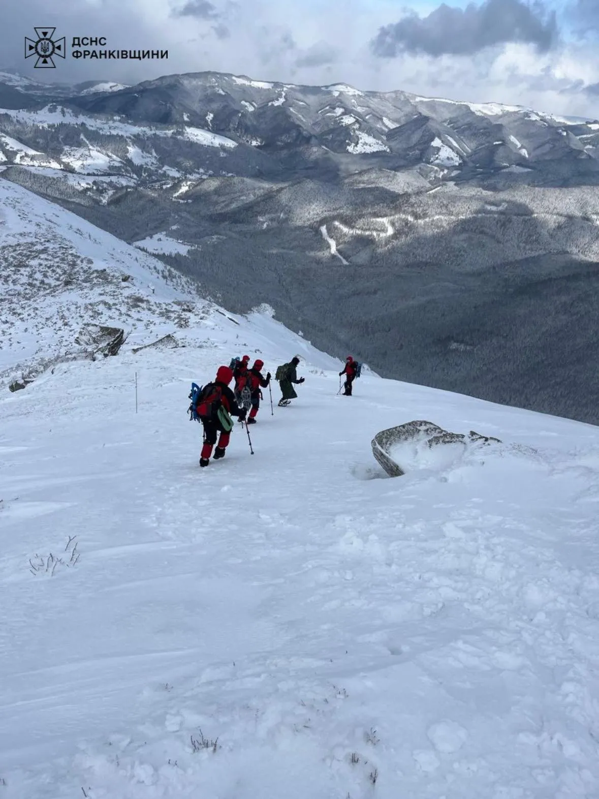 Прошлой ночью в Украине местами ударил почти двадцатиградусный мороз: погода озадачила украинцев - today.ua