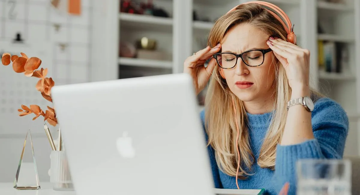 Простий спосіб впоратися зі стресом: психіатр пояснила, як швидко відчути себе краще - today.ua