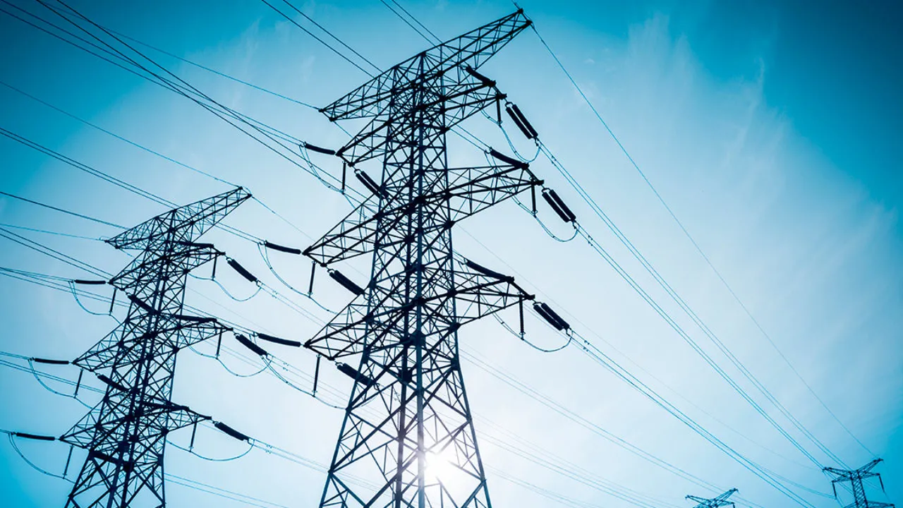 Десятки населенных пунктов во Львовской области остались без электричества из-за непогоды Десятки населенных пунктов во Львовской области остались без электричества из-за непогоды - today.ua