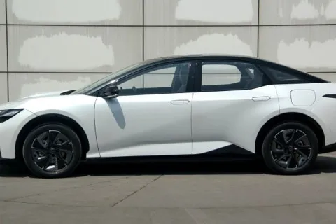 Toyota випустить 10 нових електромобілів за наступні два роки