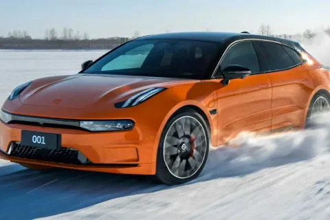 Українці почали рідше купувати китайські автомобілі