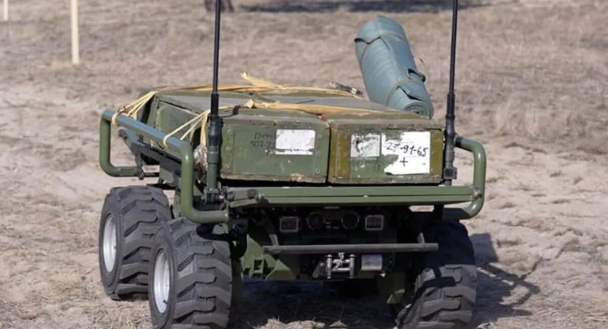 ВСУ получили новый отечественный наземный робот D-21 - today.ua