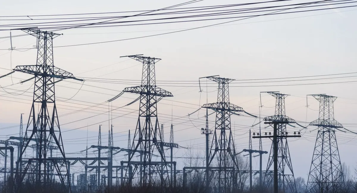 РФ ударила по энергетике: где в Украине фиксируются проблемы со светом - today.ua