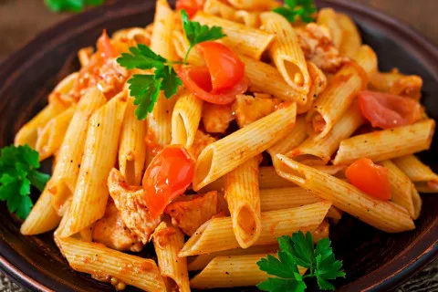 Макароны могут отнять не только стройную фигуру, но и ваше здоровье: каких мучных изделий следует избегать