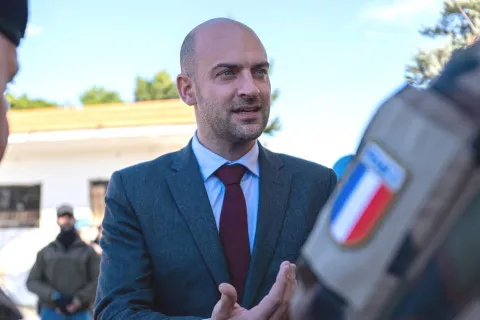 "Пасхальное перемирие" Путина было операцией для успокоения Трампа, - глава МИД Франции