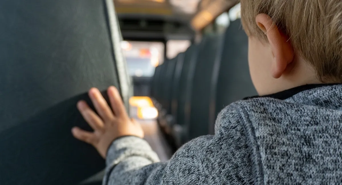 Окупанти планують вивезти ще понад 3 тисячі українських дітей до Росії, - ЦНС - today.ua