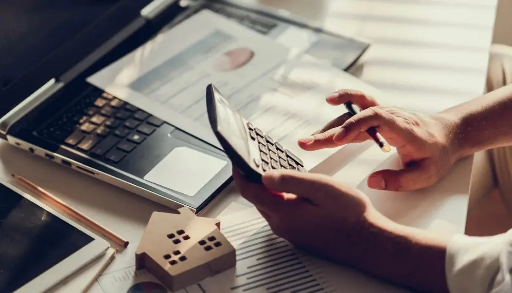 Українцям таки доведеться платити податки з усіх продажів, здійснених в інтернеті, - Южаніна - today.ua