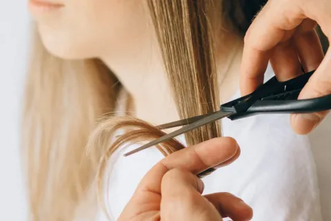 Как часто на самом деле нужно стричь волосы: ответ, который мало кто знает