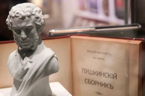 В стиле России: как Пушкин создавал свои известные произведения, воруя сюжеты у зарубежных классиков