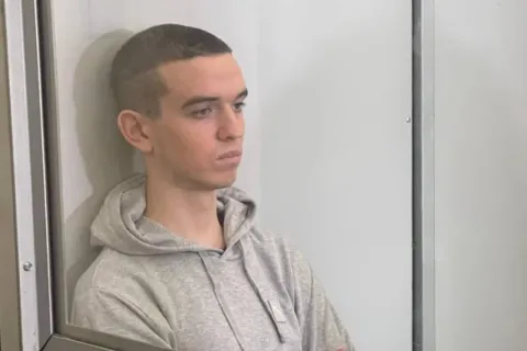 Попытка самоубийства: обвиняемый по делу Фарион пытался повеситься прямо в зале суда