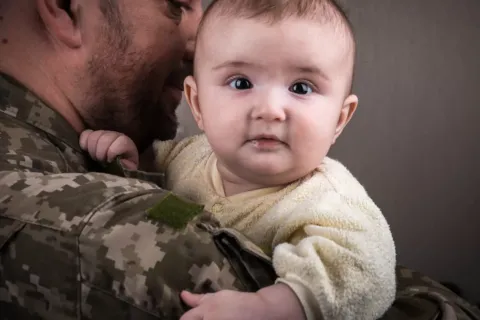Трое детей — не гарантия: кого из многодетных родителей могут мобилизовать