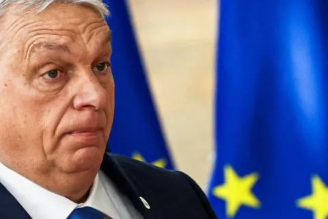 "Він зрадив Угорщину": Мадяр публічно вручив Сійярто "червону картку", а партія Орбана отримала ультиматум