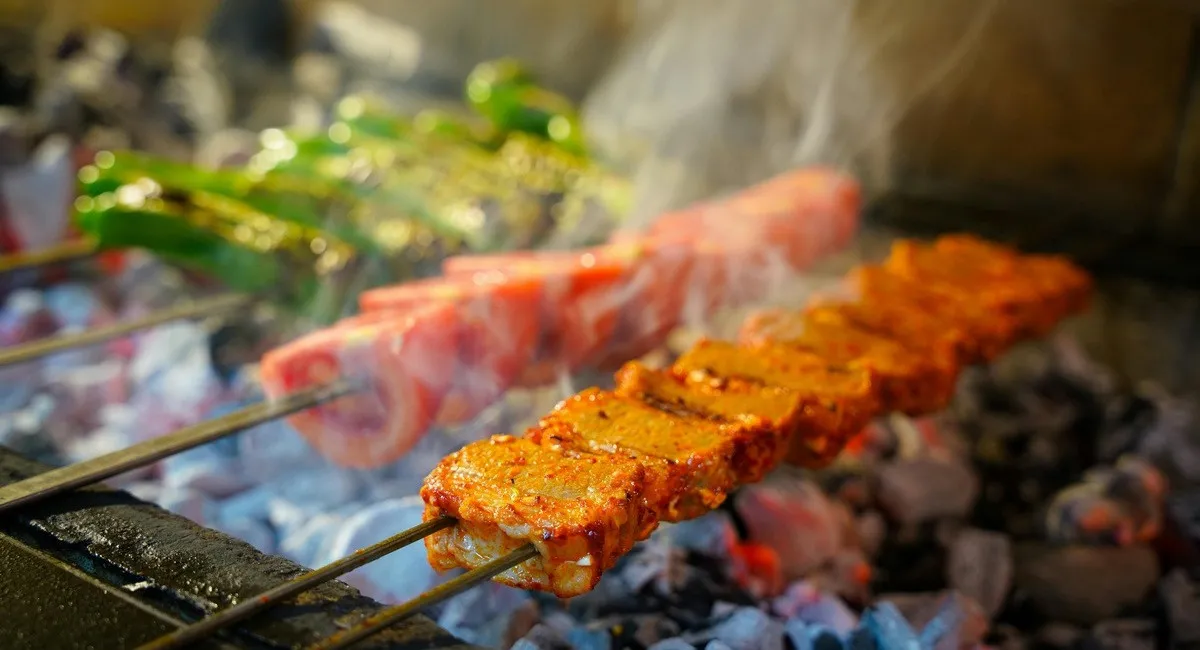 Шашлык без мяса: топ-3 рецепта для пикника, которые удивят даже мясоедов - today.ua