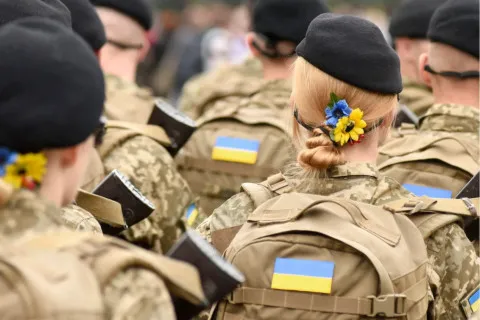 Женщины, которые получили образование по определённой специальности, должны срочно пройти ВЛК: подробности