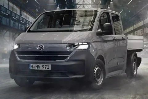 Volkswagen презентував свій перший електричний пікап на базі Ford Transit (фото)