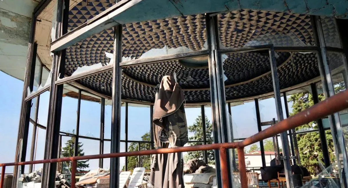 Окупанти атакували базу відпочинку Запоріжжя ФАБами: є загиблі, серед поранених - діти (відео) - today.ua