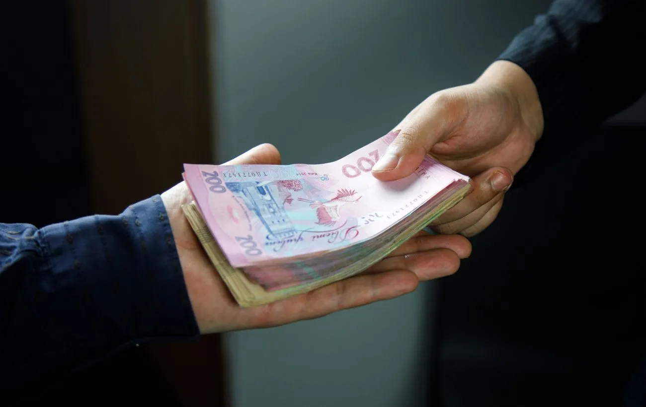 Вистачить на 40 звичайних пенсій: держава витрачає мільйони на пенсійні виплати прокурорам - today.ua