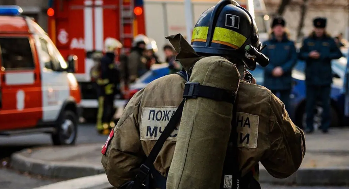 Вибух і пожежа під Рязанню: зруйновано вщент цех військового заводу Еластік, десятки жертв - today.ua