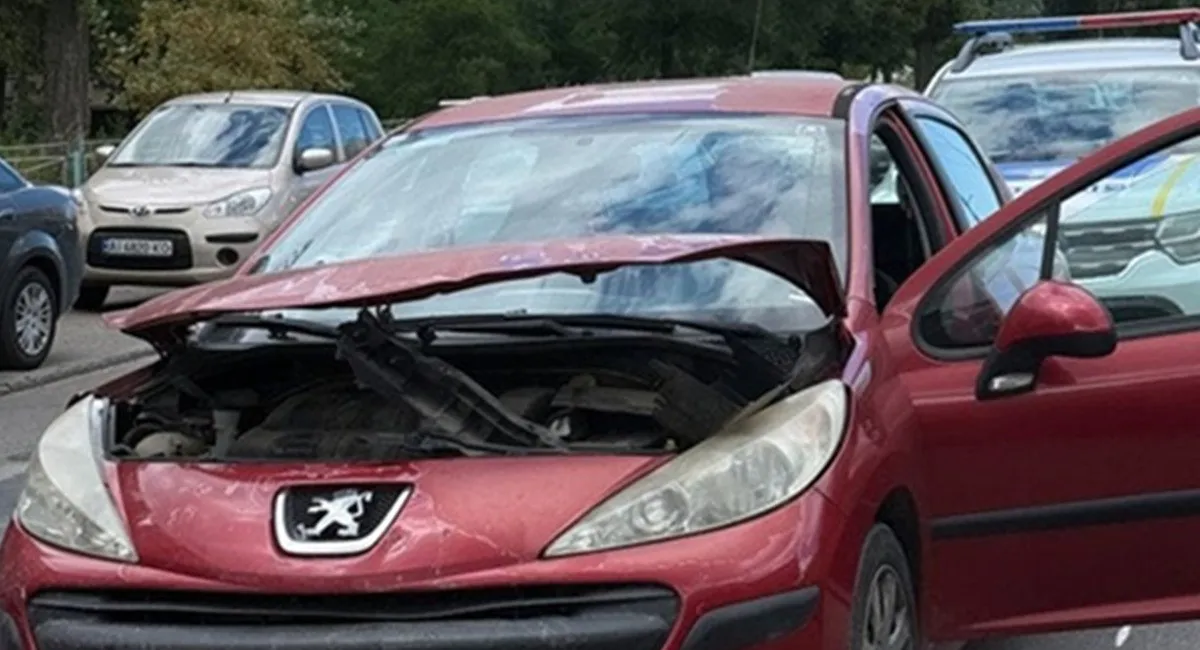 Известная телеведущая с маленькой дочкой попала в ДТП: Задней части нашего авто нет - today.ua