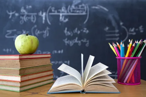 Школярам встановили нову тривалість навчального року: вчитися доведеться довше