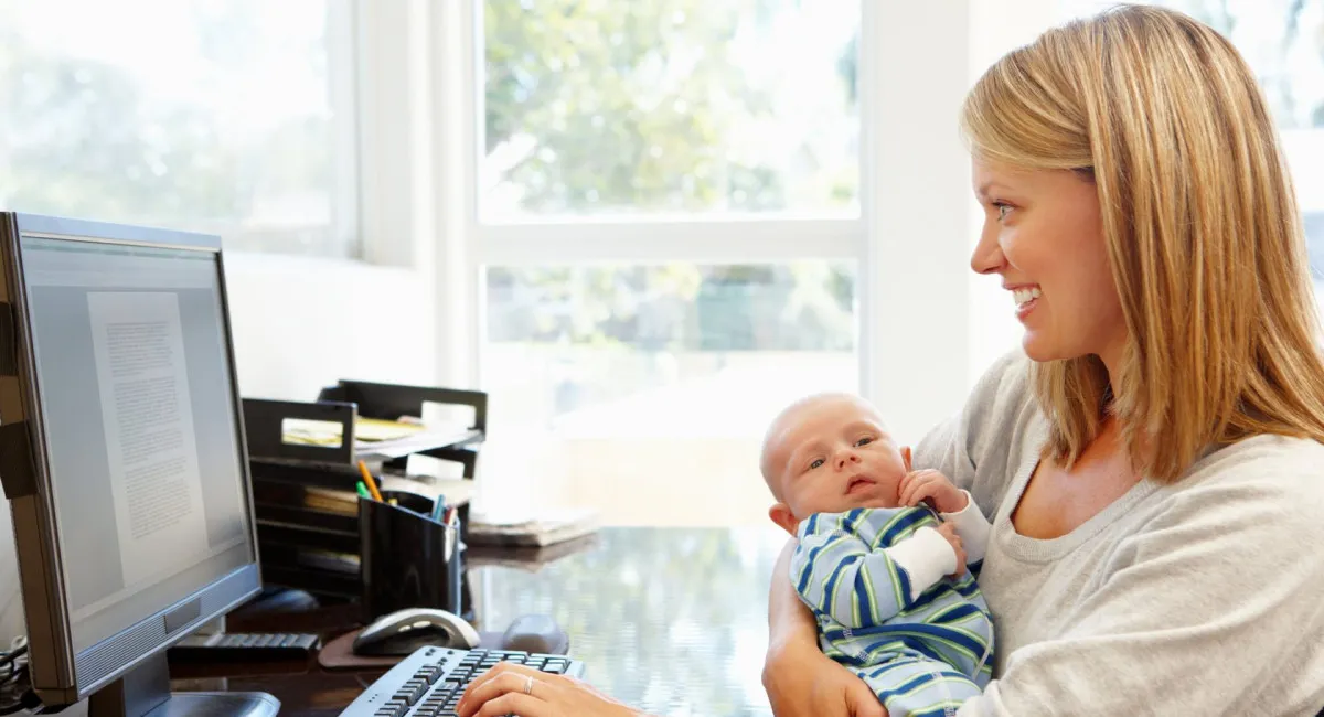 Украинских женщин призывают сократить пребывание в декретном отпуске до одного года: что обещает государство взамен - today.ua