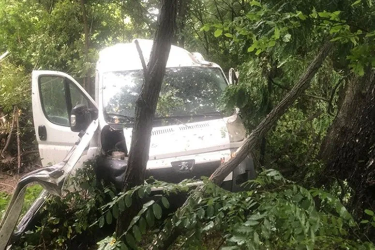 Третье крупное ДТП с автобусами за пять дней: в Житомирской области девять человек оказались в больнице - today.ua
