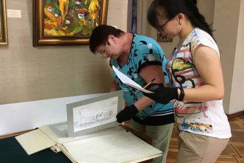 Тисячолітні пам’ятки Київської Русі знову в Україні: як вони опинилися в Австралії