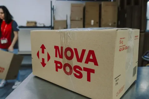 Клиентам Новой почты посылки за океан влетят в копеечку: США ввели пошлину на международные отправления