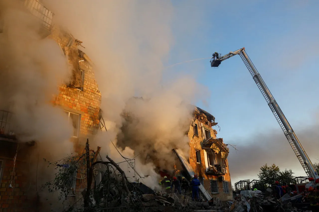 Масована атака РФ на Київ: відомо про численні руйнування та жертви, серед яких діти (фото, відео) Масована атака РФ на Київ: відомо про численні руйнування та жертви, серед яких діти (фото, відео) - today.ua