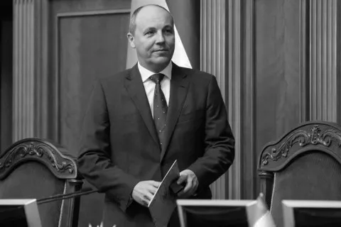 Вбивство Парубія: про смерть політика висловились Зеленський, Стефанчук і Клименко