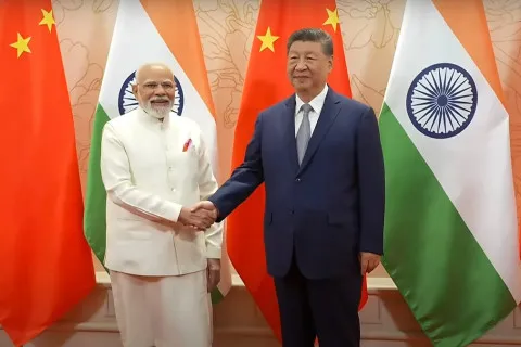От кровавой границы до рукопожатия: как Индия и Китай говорят о партнерстве и что это означает для Украины