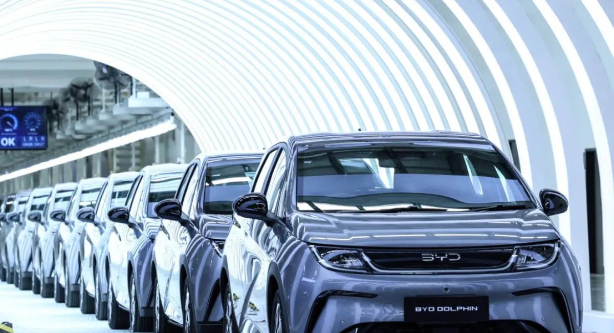 Ни одного лишнего килограмма: Китай вводит жесткие лимиты для электрокаров - today.ua