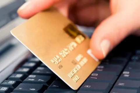 НБУ оновив правила для грошових переказів: які важливі зміни почали діяти у березні