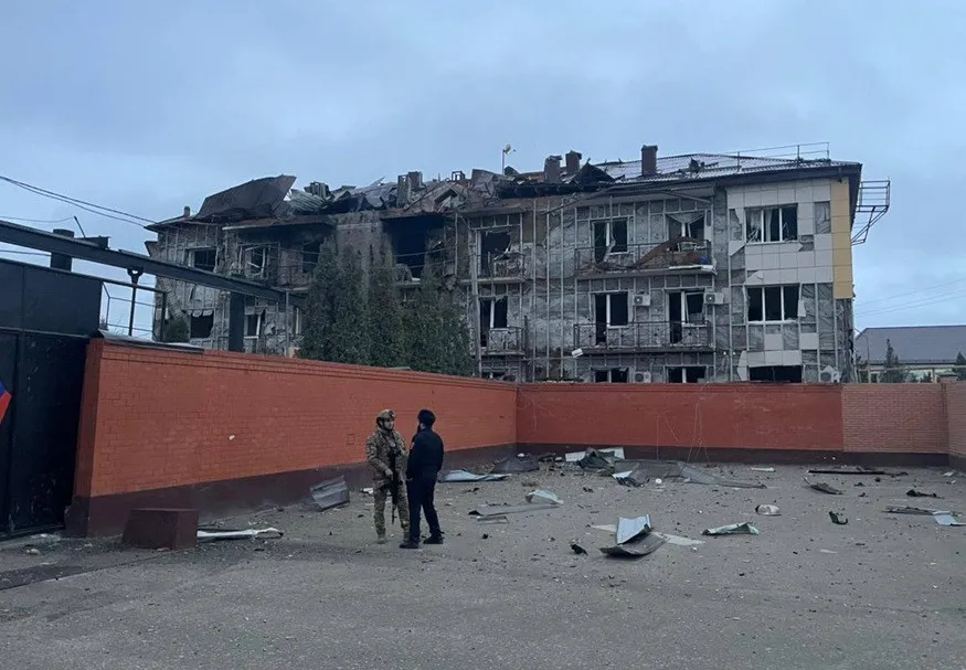 Кадиров лютує: дрони в Чечні знищили ФСБ і атакували кадирівський полк у Гудермесі (фото, відео) - today.ua