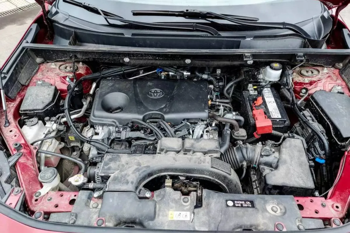 Неочікувані сюрпризи RAV4: експерти назвали модель, яку покупцям краще уникати - today.ua