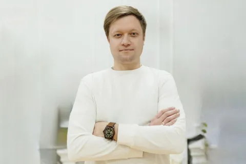 Устойчивая инфраструктура: как инженер Артем Ященко внедряет переработанные материалы в дорожное строительство