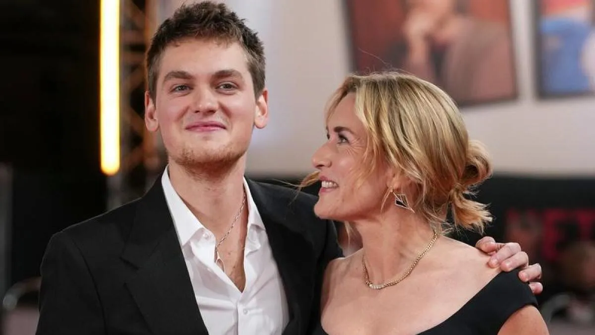 Кейт Вінслет викликала фурор, з'явившись на прем'єрі фільму разом із 21-річним сином - today.ua