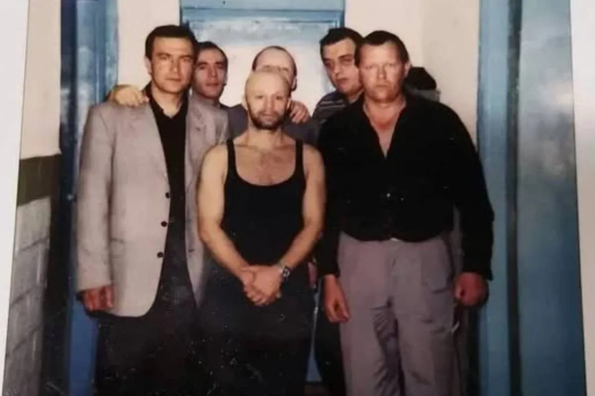 Беспрецедентне пограбування у Києві: хатній злодій обікрав 12 квартир протягом доби - today.ua