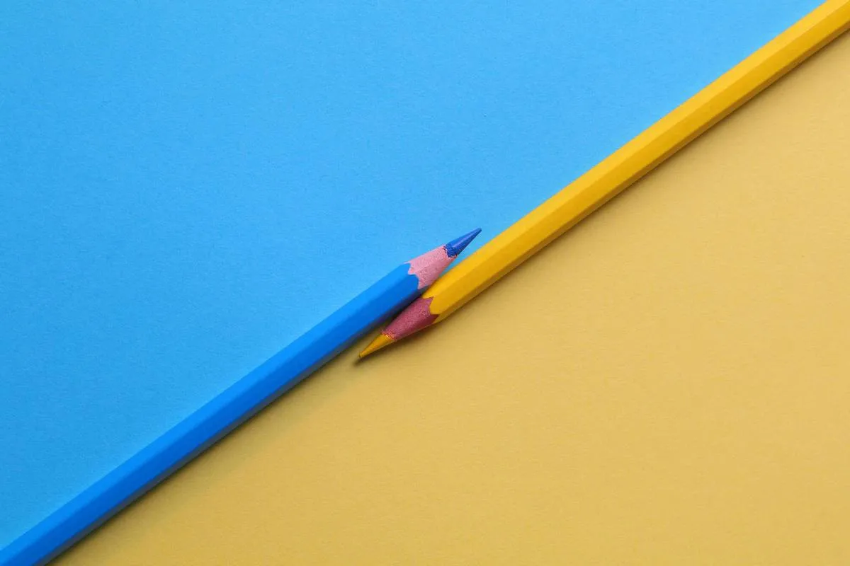 Гороскоп на вторник 9 декабря 2025 года: Близнецам – общение, Стрельцам - энергия - today.ua