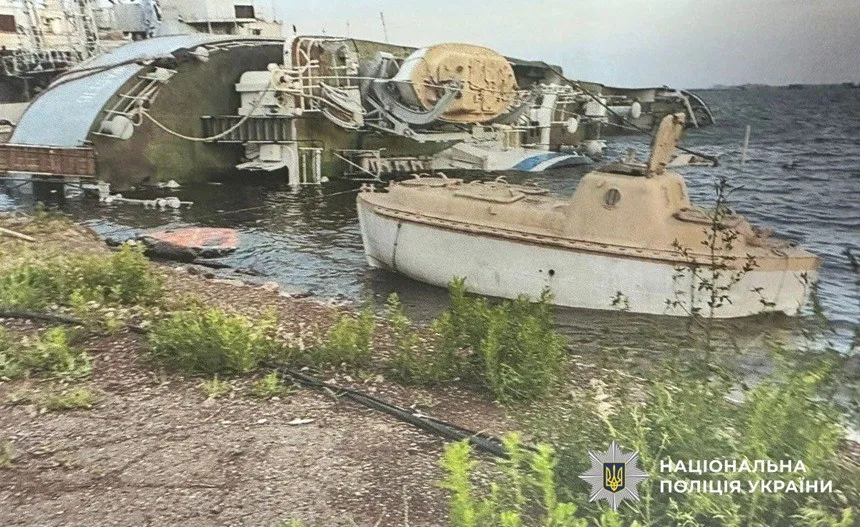 Сразу 6 списанных кораблей Минобороны и миллионный ущерб государству: полиция остановила коррупционную схему - today.ua