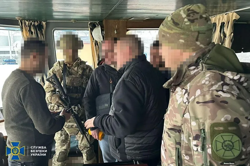 СБУ заблокировала корабль теневого флота РФ прямо в Одесском порту - today.ua