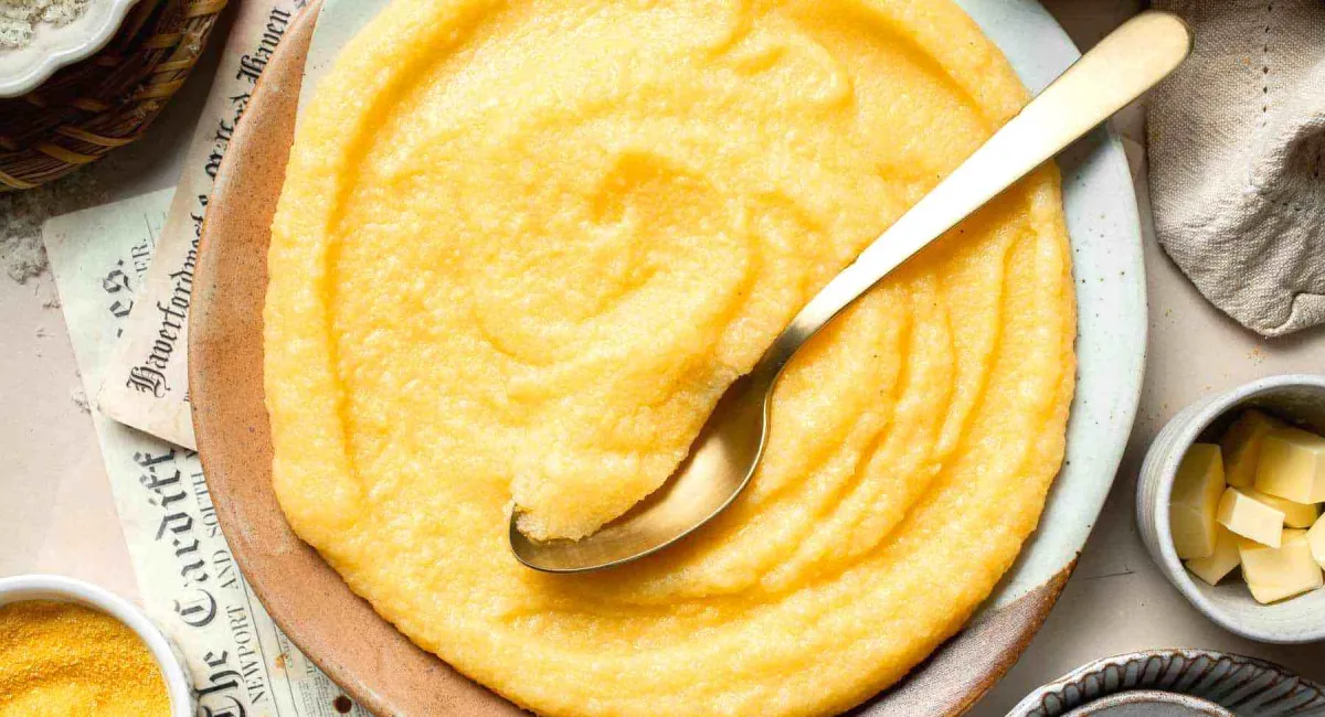 Кукурудзяна каша з родзинкою: як приготувати оригінальну страву зі звичайної крупи - today.ua